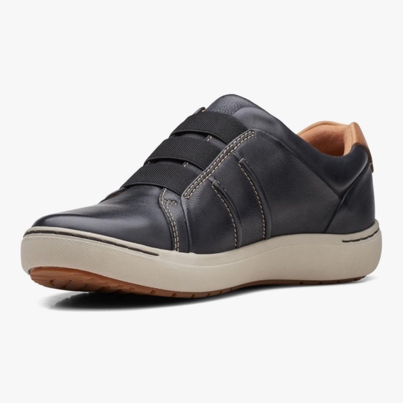 Clarks Nalle Ease Women's Sneakers, Black Leather, 7.5 M - Picture 1 of 5